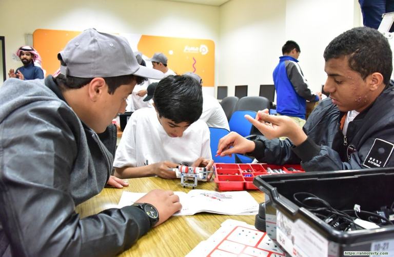 انطلاق المخيم العلمي الثالث لأيتام المملكة بالشراكة مع جامعة الملك فهد