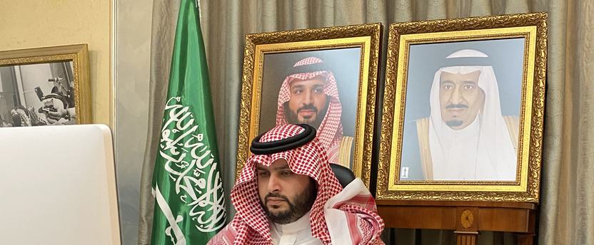 الأمير تركي بن محمد يحث على الاستمرار في توعية مستفيدي " بناء" بالإجراءات الاحترازية لمواجهة كورونا ومواصلة الدعم لهم