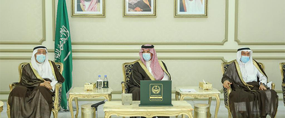 أمير الشرقية يبارك توقيع عدد من الاتفاقيات التنموية لجمعية "بناء" ويكرم الداعمين
